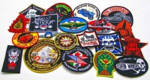 Find the Best Embroidery Patches vs Woven Patches comparison guide to understand quality, texture & stitching for apparel