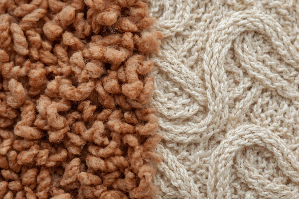 Chenille Patches vs Embroidery Patches: Which One Should You Choose? 1 Chenille Patches vs Embroidery Patches